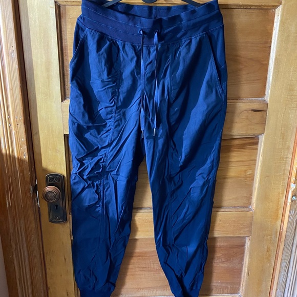 lululemon athletica Pants - Lululemon dance studio jogger